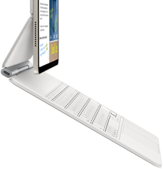 Magic Keyboardhoz csatlakoztatott iPad Air